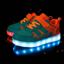 Children Luminous Sneakers 2016 New Spring Kids Sneakers Rechargeable Colorful LED Shoes for Girls Boys Shoes With light-kids