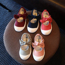 Fall 2016 Children Shoes Girls Canvas Shoes Fashion Bowknot Comfortable Kids Casual Shoes Sneakers Toddler Girls Princess Shoes
kids