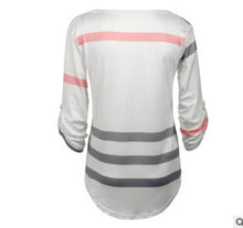 Women's T-shirt European style sexy V Neck T-shirt Women's Tops 2017 Autumn New Fashion Plus Size Plaid Print Top T-Shirt Women-Women
