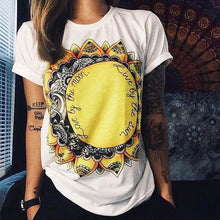 CWLSP Fashion Women T Shirts Short Sleeve women Print Letters T-Shirts Female Retro Graffiti Flower Tops Tee Lady T Shirts QA876
women