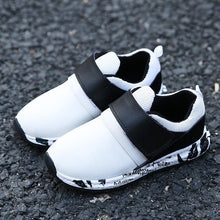 Children shoes Breathable Mesh Sneaker sport Kids shoes 2017 Spring Soft Bottom Running Shoes Boys Causal Girls Shoes Trainer-kids